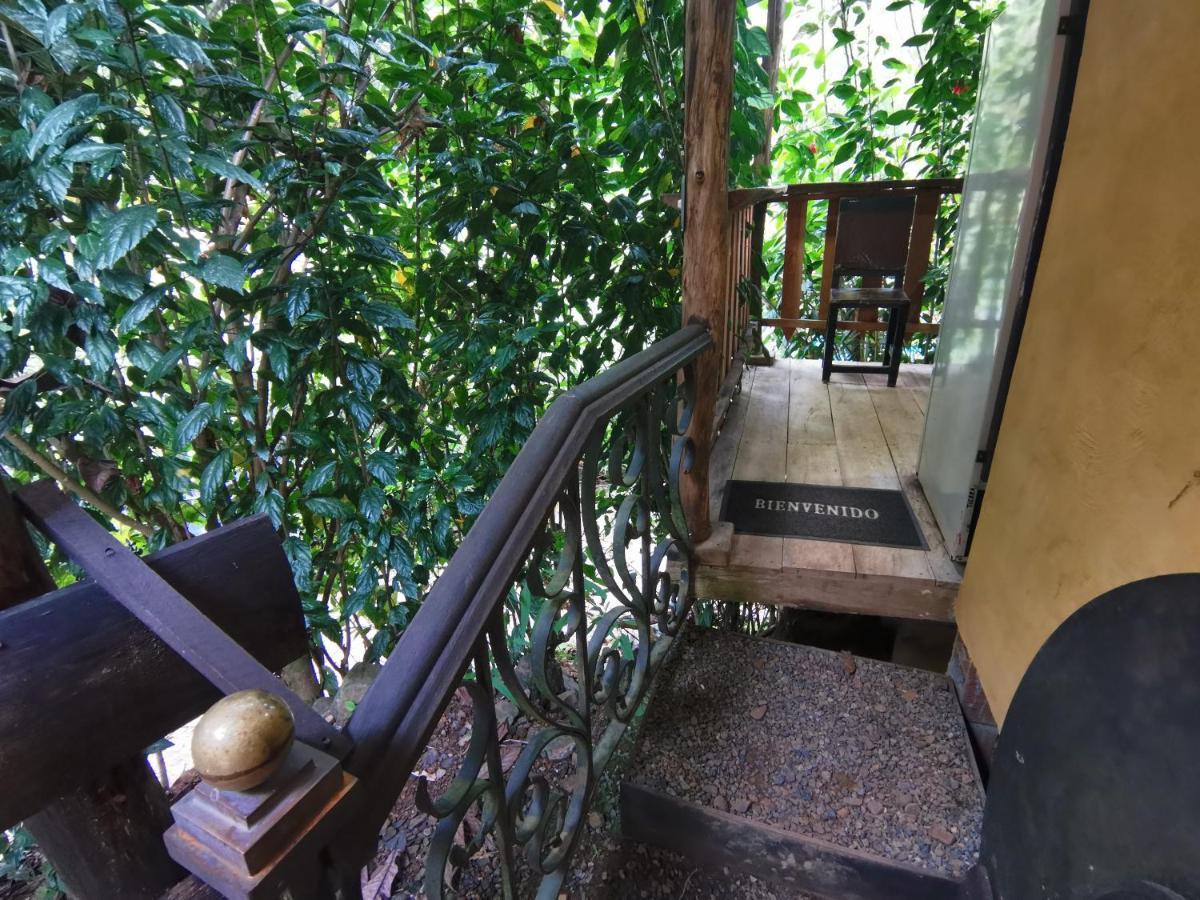 Gasthaus Cabana La Isla Jardín Exterior foto