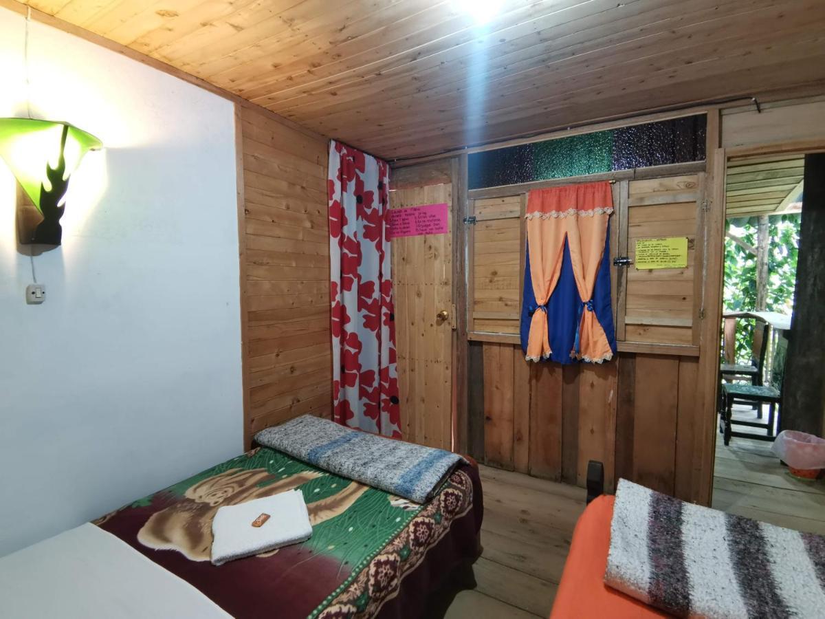Gasthaus Cabana La Isla Jardín Exterior foto